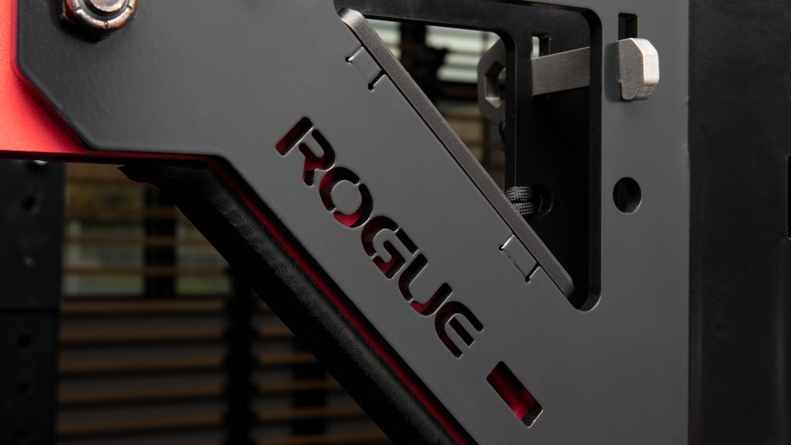 Rogue online monster monolift